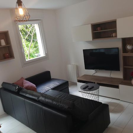 Home Up Безон Екстер'єр фото